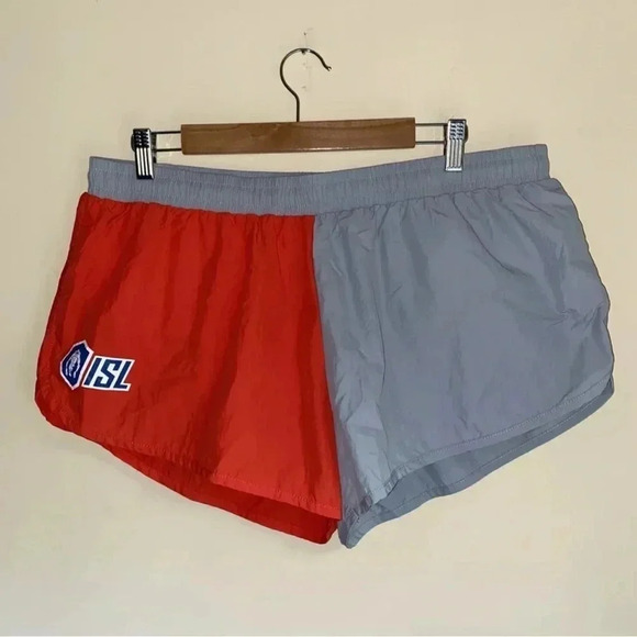 Natasha Zinko For ISL Women’s Athletic Shorts Size XL Gray Red - Picture 1 of 3